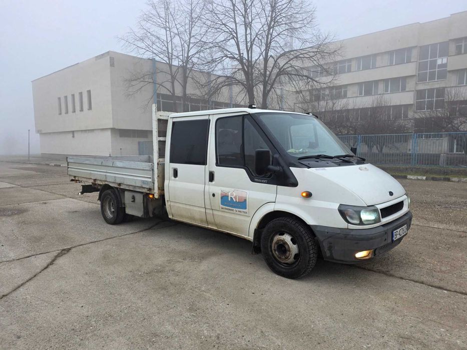Ford Tranzit 2,4, 125 к.с., двойна дума 7 места