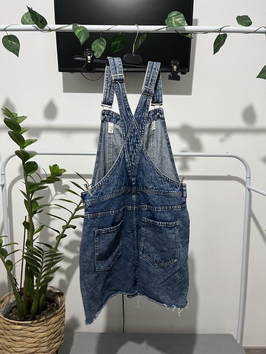 Salopetă scurtă din denim H&M mărimea 38