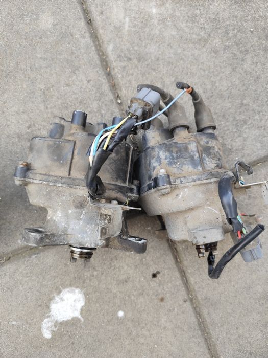 Далеко за honda logo и honda hr-v