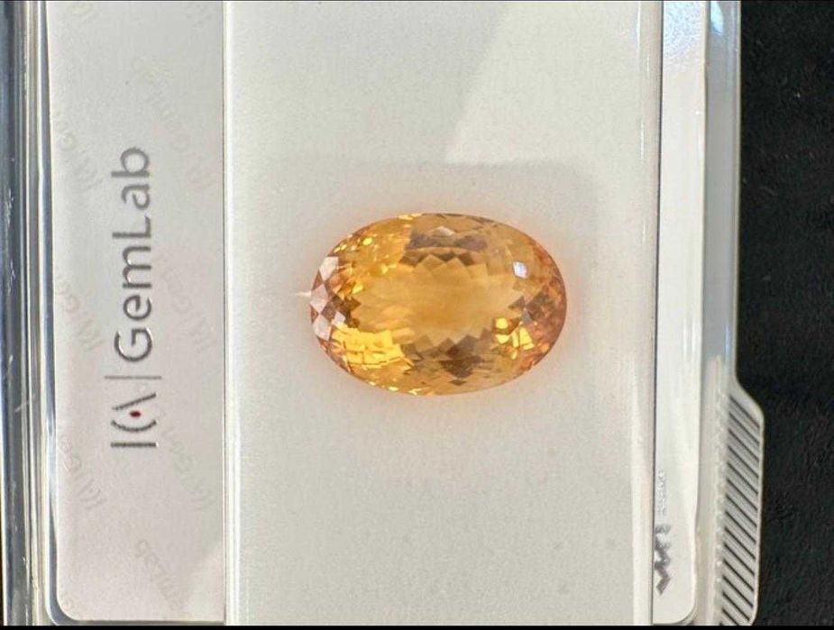 Citrin natural gigant 35.09 ct - Sigilat