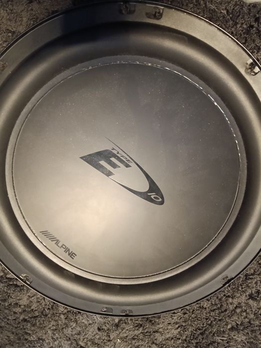 Subwoofer nou alpine 500w