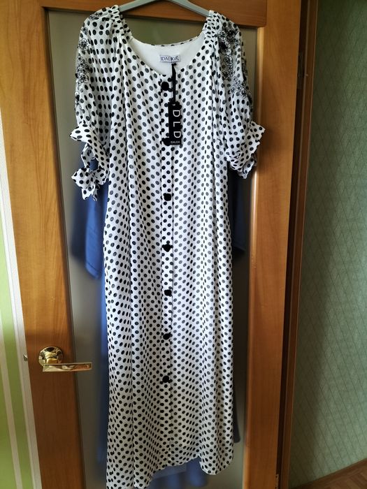 Продается новое платье