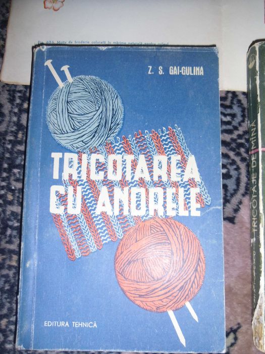 Tricotaje cu andrele ,de mana