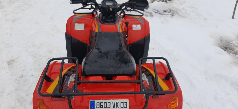 Vând atv linhai 300cc 2x4