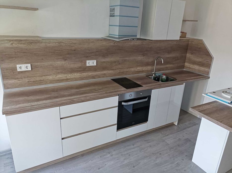 Поръчкова Кухня за 10 Дни, Безплатен Проект!