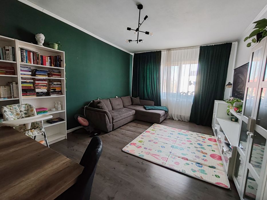 Vand apartament 3 camere Ghiroda — fotografia 1