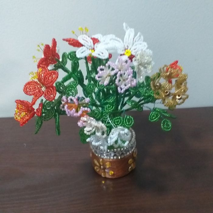 Букет Цветов из бисера