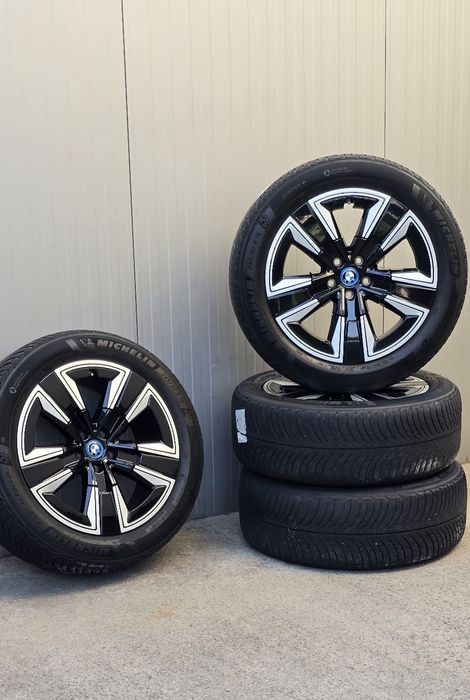 Оригинални 19" джанти BMW с гуми Michelin + TPMS – iX3 / X3 / X4
