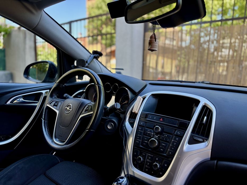 Opel Astra J 1.7CDTi 125hp