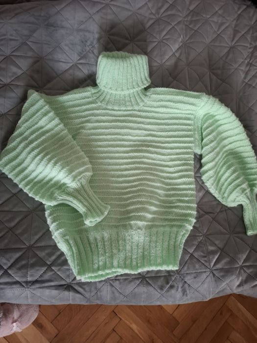 Плетени пуловери