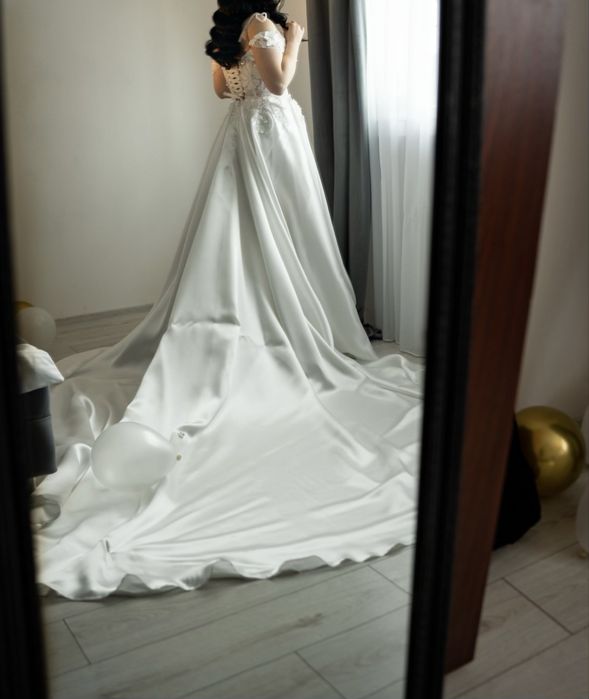 Rochie de mireasa (EFA BRIDAL)