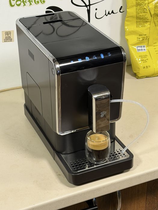 Кафемашина кафе автомат Tchibo cappuccino с гаранция