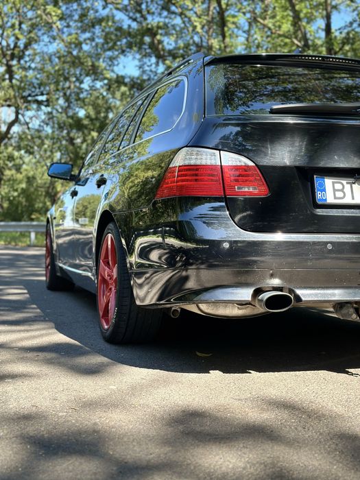Vand bmw e 61 sau schimb cu mercedes