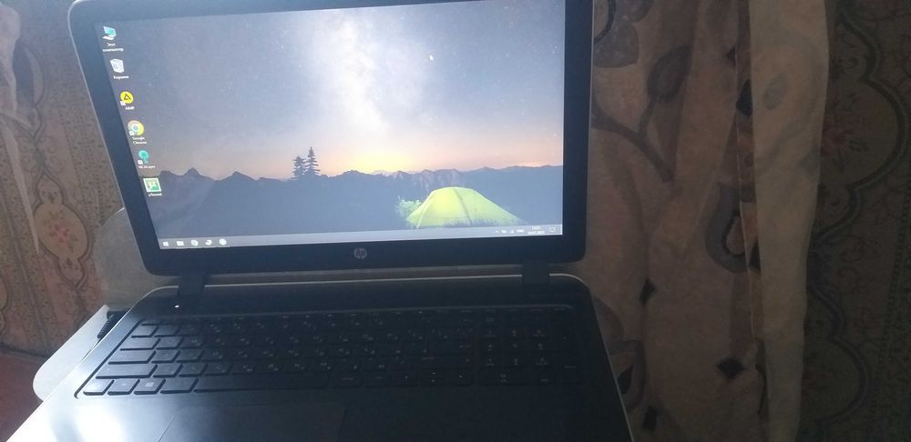 продаю ноутбук hp 15 p008er