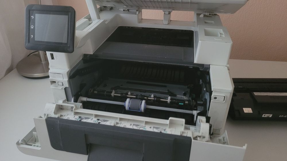 ТОРГ // МФУ Принтер HP LaserJet Pro MFP M426dw