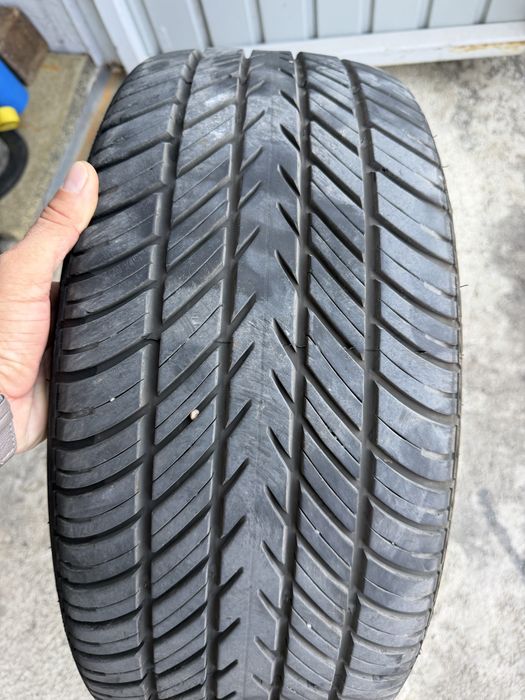 225  45  17 - 4 anvelope vara DOT 22