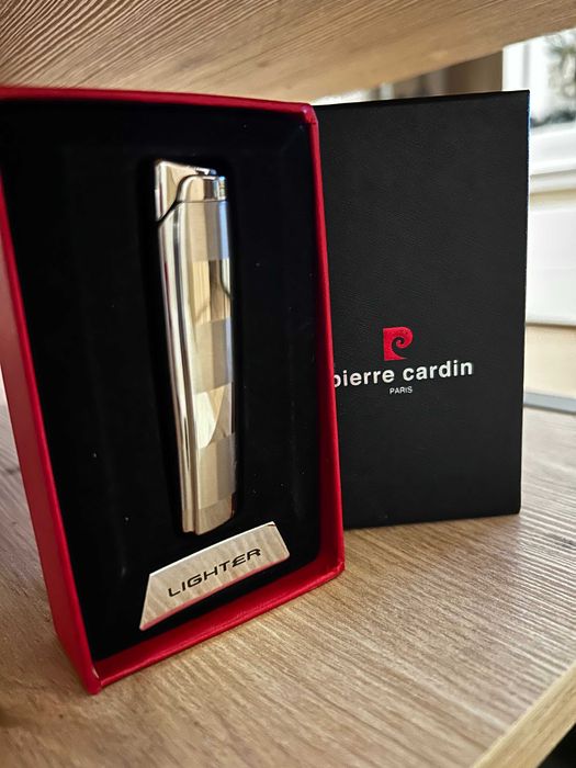 Pierre Cardin Paris - Запалка