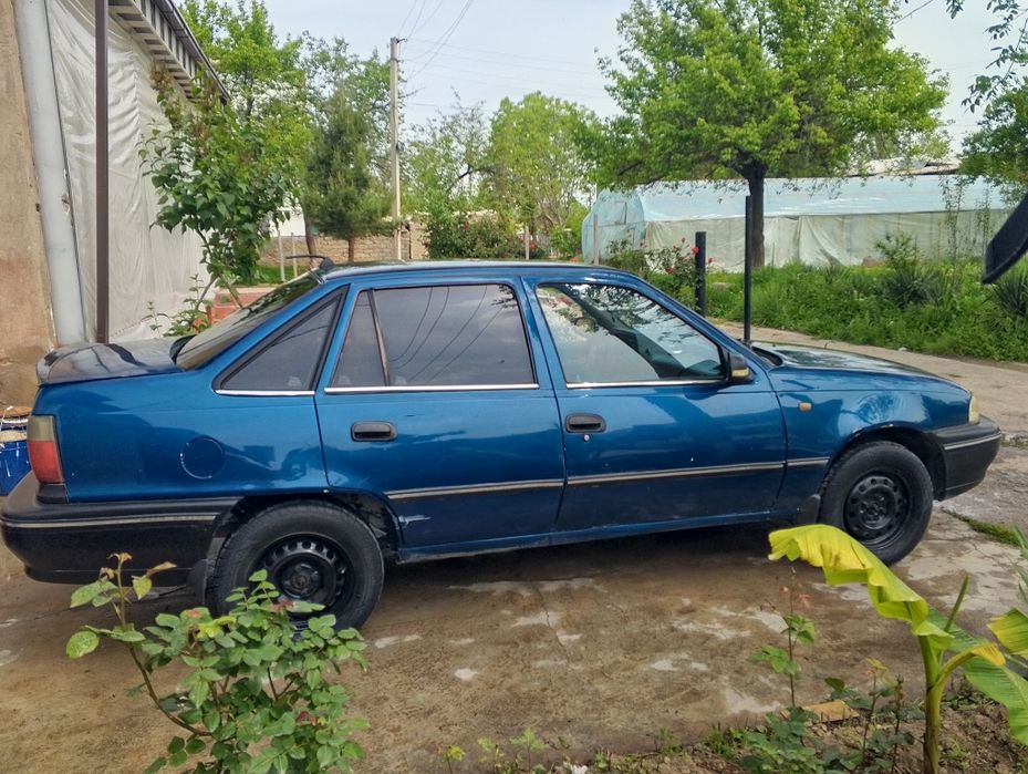 Nexia 1.5 sons sotiladi