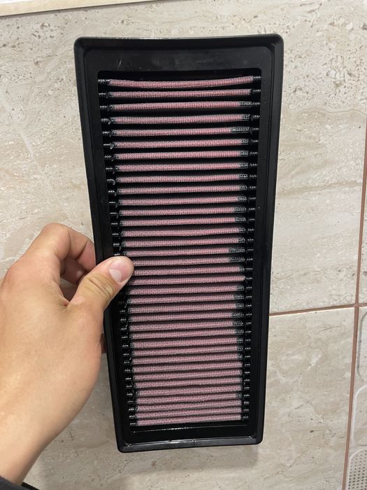 Se vinde filtru sport si carlig audi a4b8