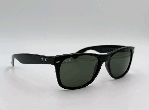 RAY BAN NEW WAYFARER
Сделано в Италии.