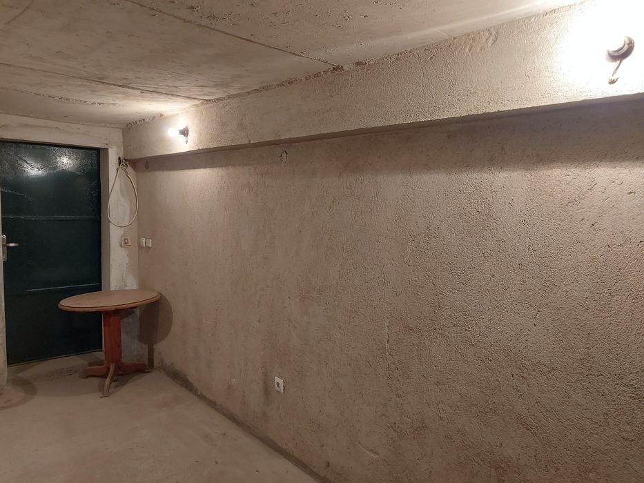 Дава се под наем Гараж / Паркомясто в Стара Загора, Център - 18 кв.м за 66.3 € - Снимка #5