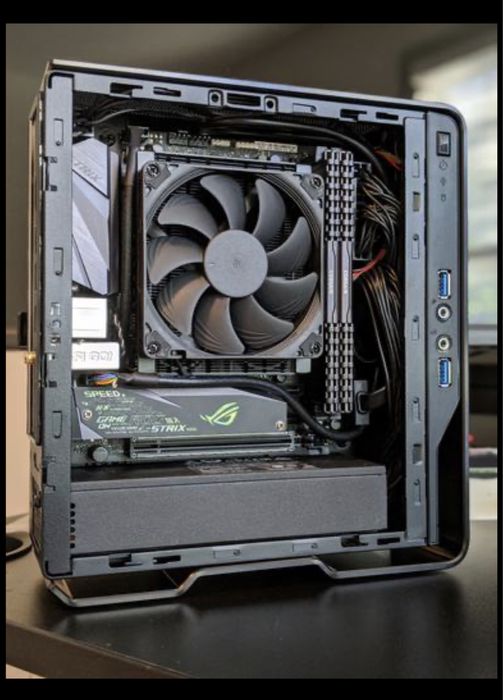 Мини корпус InWin Chopin 3,3 литра