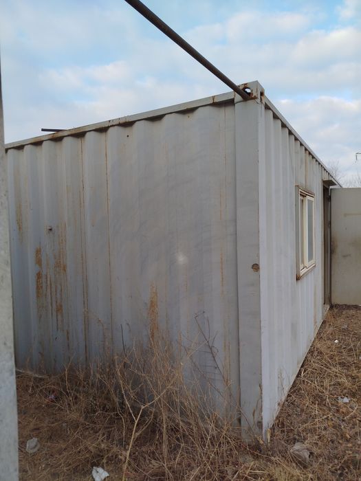 Контейнер сотилади 12метр