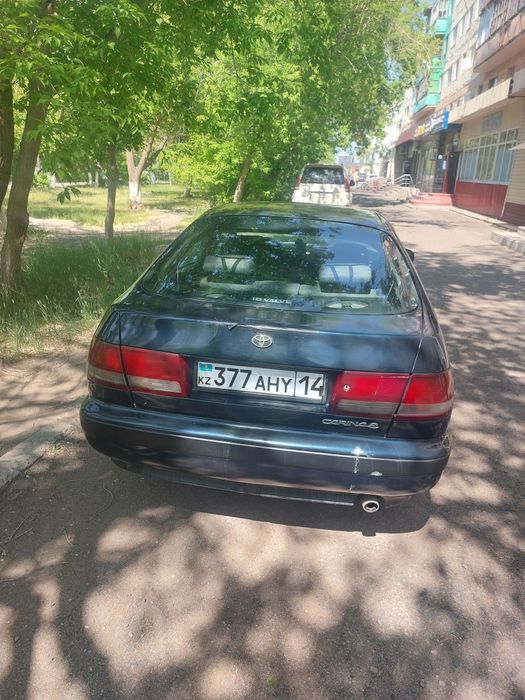 Продам Тойота Карина Е
