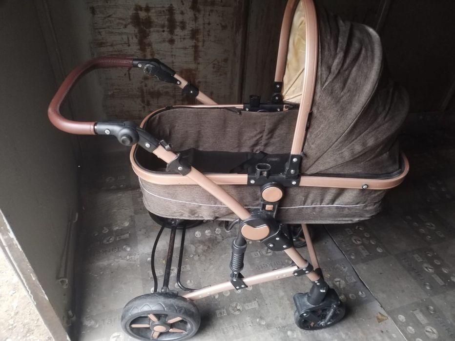 Детская коляска