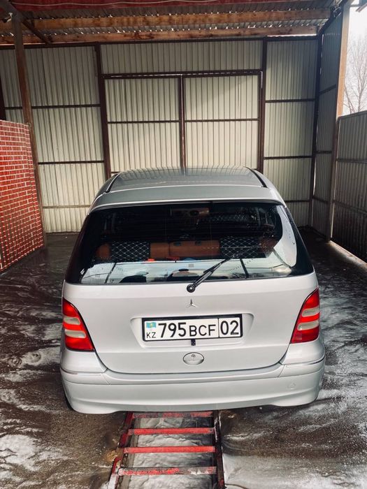 Мерседес а 16 ……