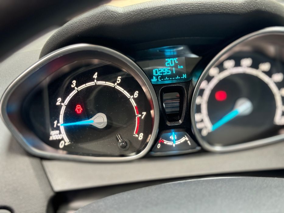 Ford Fiesta 1.0 ecoboost / 2014 / 100000 km