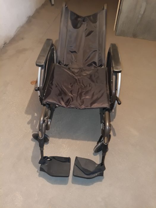 Инвалидная коляска