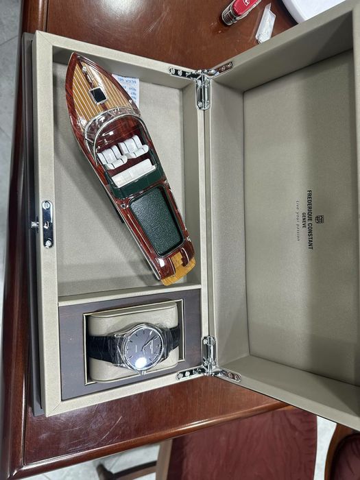 Frederique Constant Hybrid Smartwatch лимитка 888штук