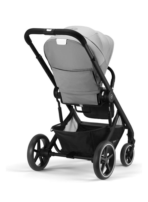 Продам Коляску и