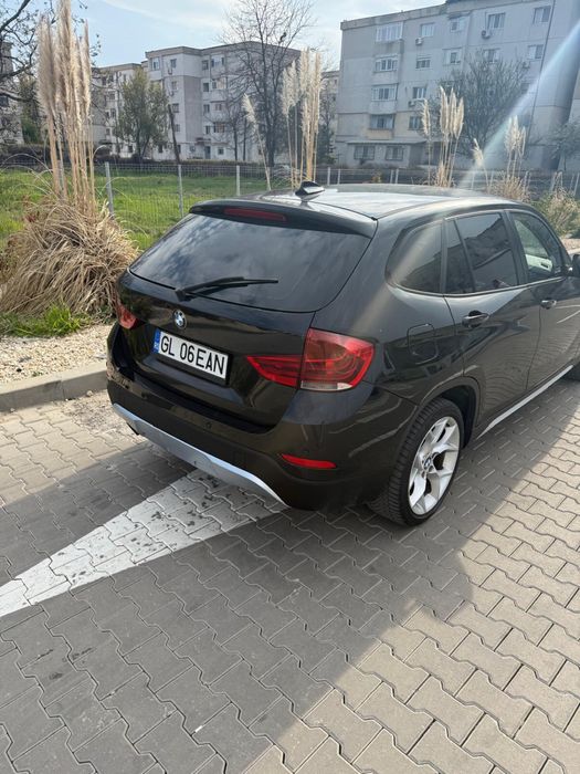 Bmw x1 2013 221000 km automata