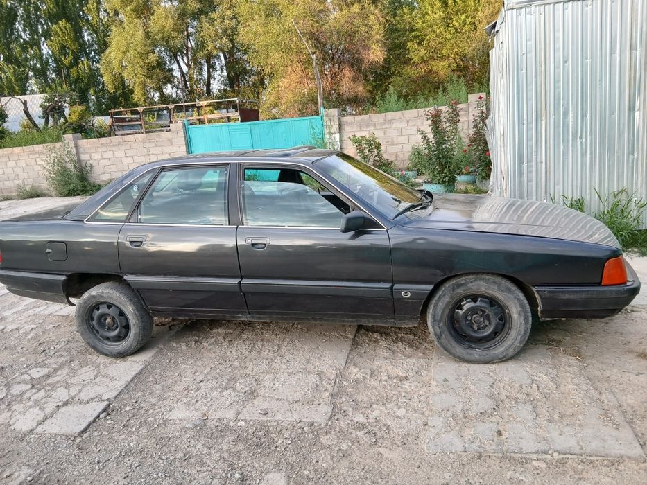 Ауди сатылады ,журып тур.
