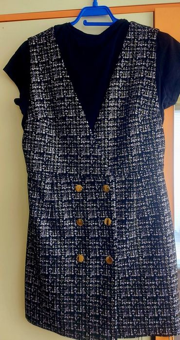 Zara  нов сукман размер М-Л