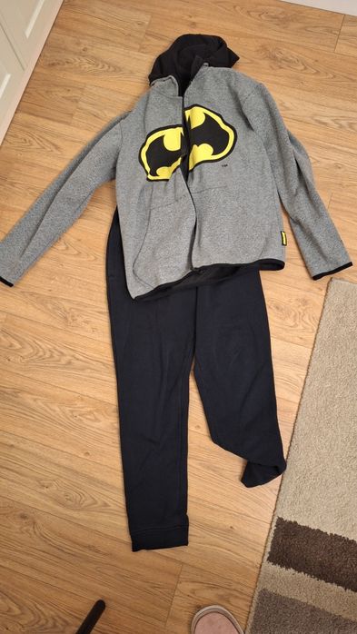 Bluze si pantaloni trening