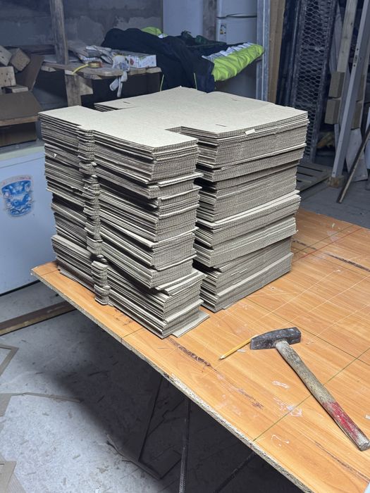 Самосборная картонная коробка