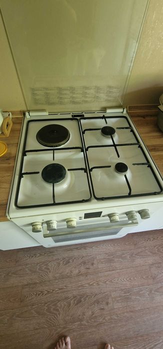 Газ плита с духовкой БУ