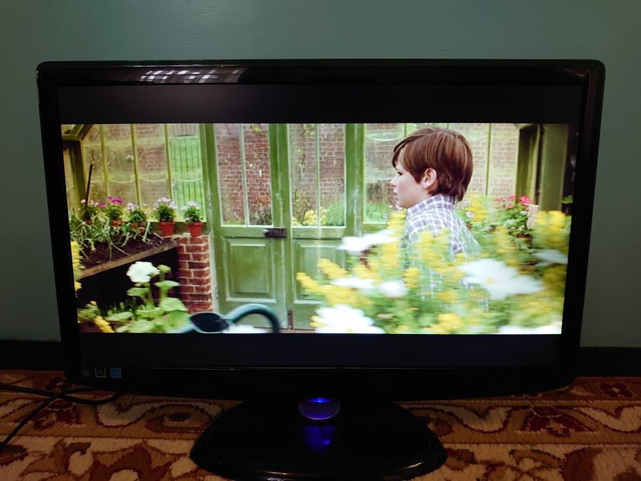 Monitor AOC 24 duyumli