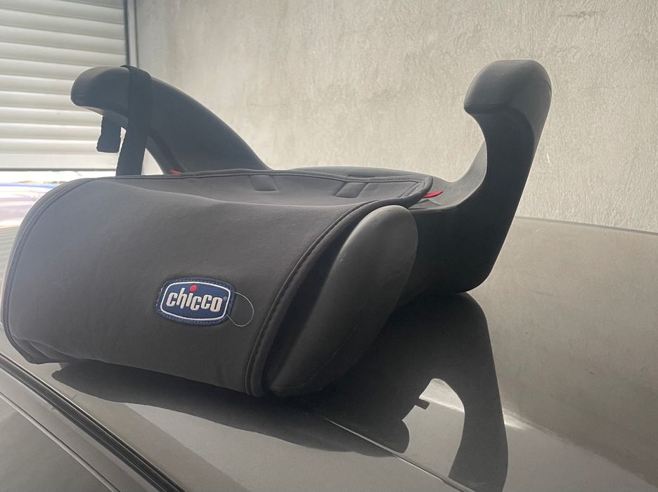 Chicco седалка за кола