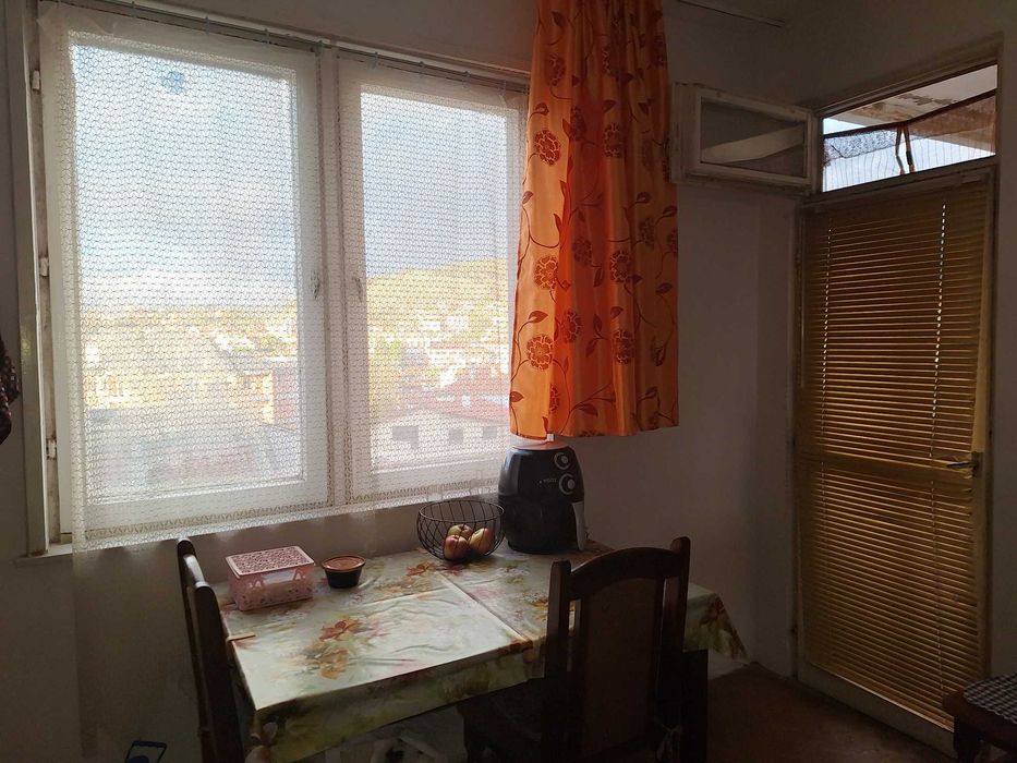 Продава се Четиристаен апартамент в Айтос - 100 кв.м за 790 €/кв.м - Снимка #4