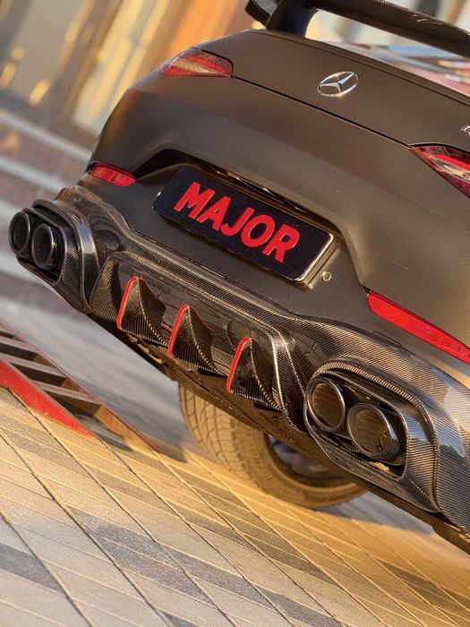 Mercedes GT sotiladi