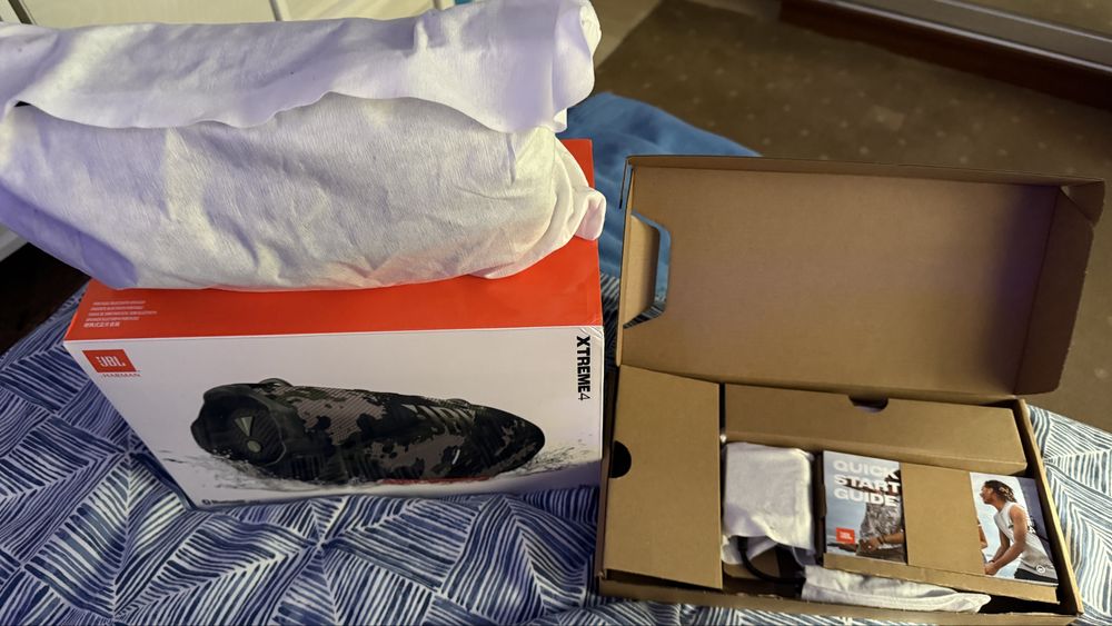 Vand boxa JBL Xtream 4 Camuflaj Impecabila in garantie