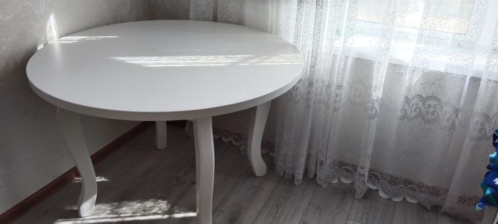 Кухонная мебель, Стол круглый