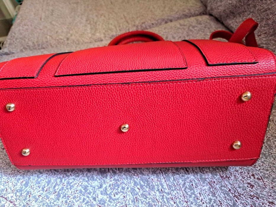 Кожаная сумка красная