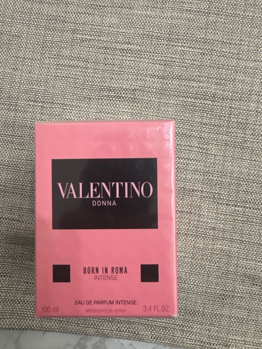 Женски парфюм Valentino