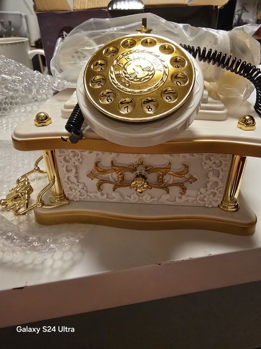 Музикална кутия ретро телефон