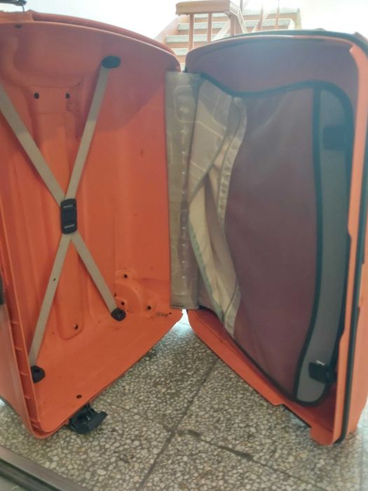 SAMSONITE/ RONCATO Italy Големи куфари с 4 колела